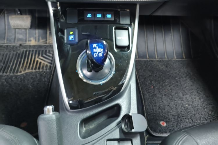 Toyota Corolla 2018 #14 Toyota Corolla 2018 car image #14