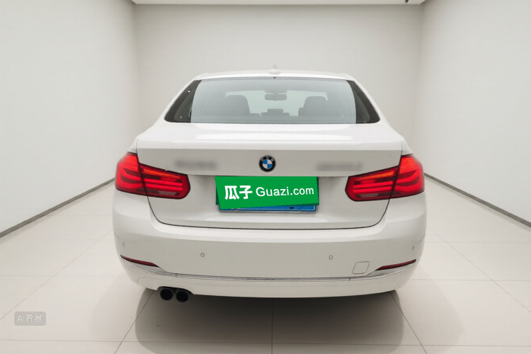 BMW 3 Series 2017 #6 BMW 3 Series 2017 car image #6