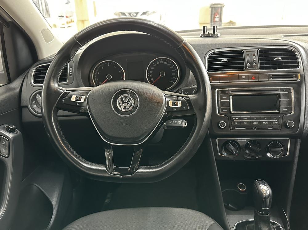 Volkswagen Polo 2017 #19 Volkswagen Polo 2017 car image #19