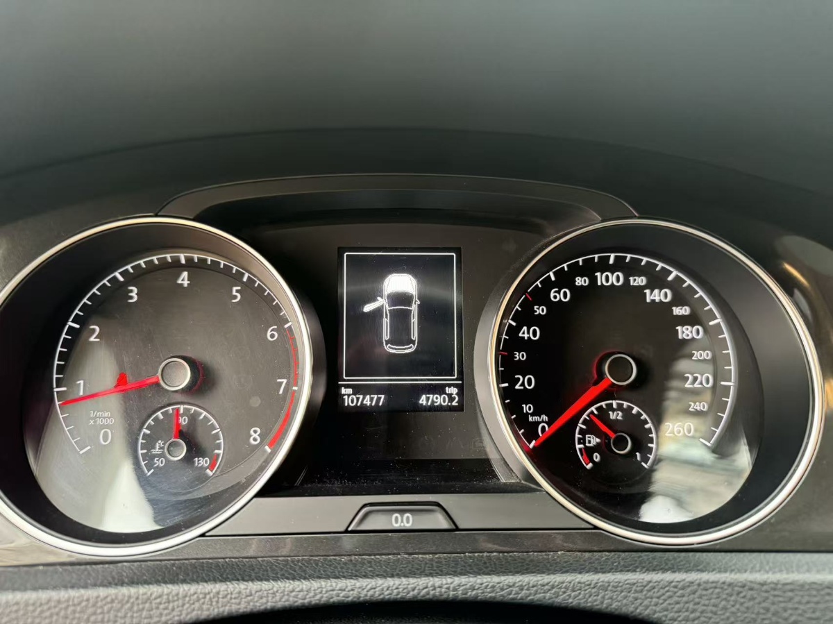Volkswagen Golf 2018 #5 Volkswagen Golf 2018 صورة سيارة #5