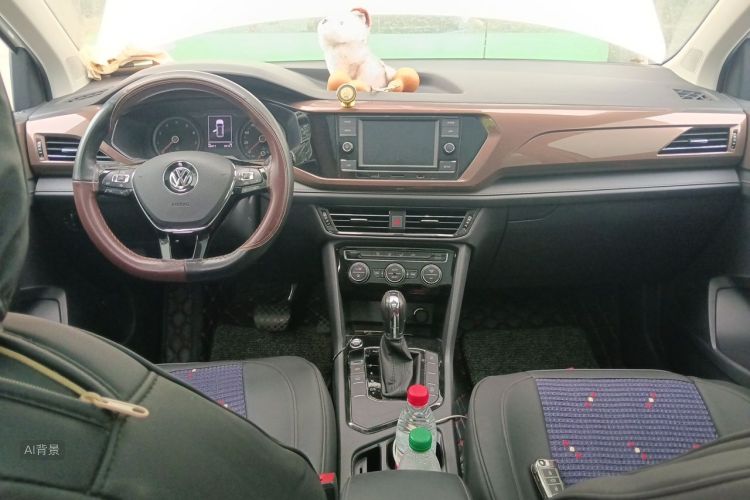 Volkswagen Tharu 2019 car image #11