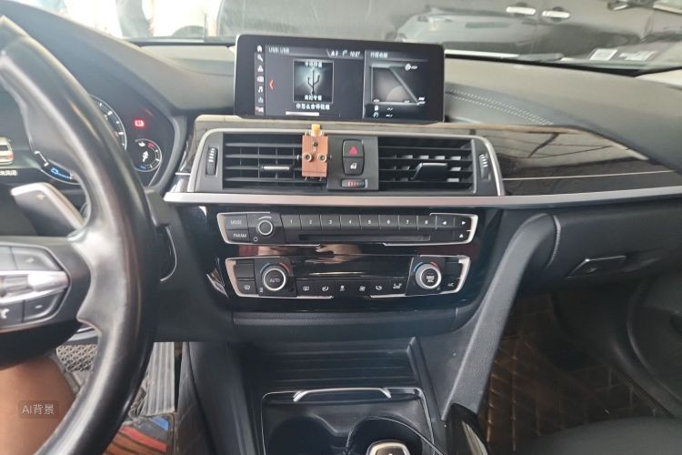 BMW 3 Series 2018 #15 BMW 3 Series 2018 car image #15