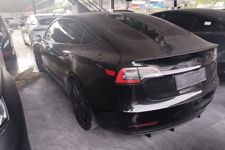 Tesla Model 3 2022 car image #5