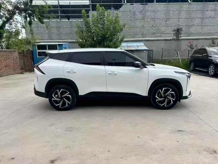 GEELY Boyue L 2023 car image #9