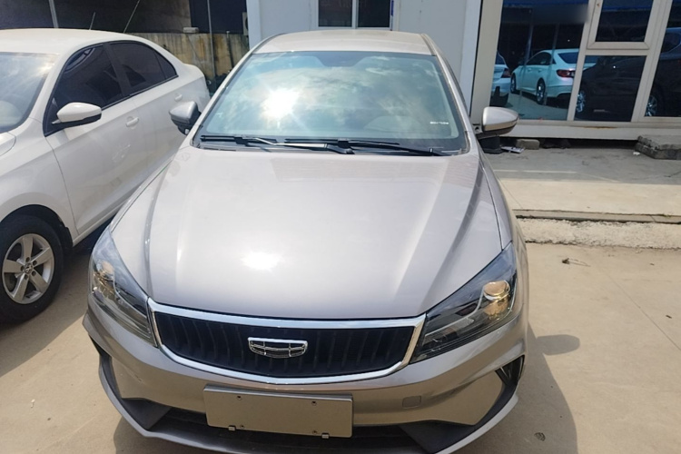 GEELY Emgrand 2021 car image #3