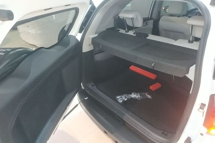 BYD Yuan Pro 2021 car image #19