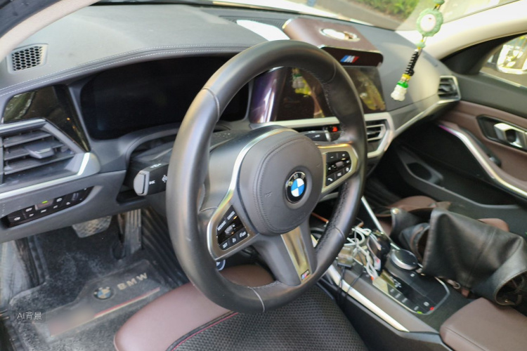 BMW 3 Series 2019 #12 BMW 3 Series 2019 car image #12