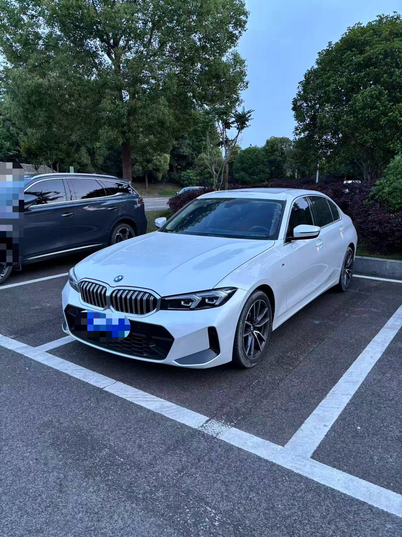 BMW 3 Series 2023 BMW 3 Series 2023 car image