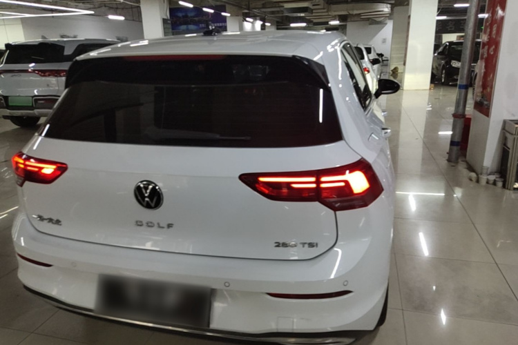 Volkswagen Golf 2022 #6 Volkswagen Golf 2022 car image #6