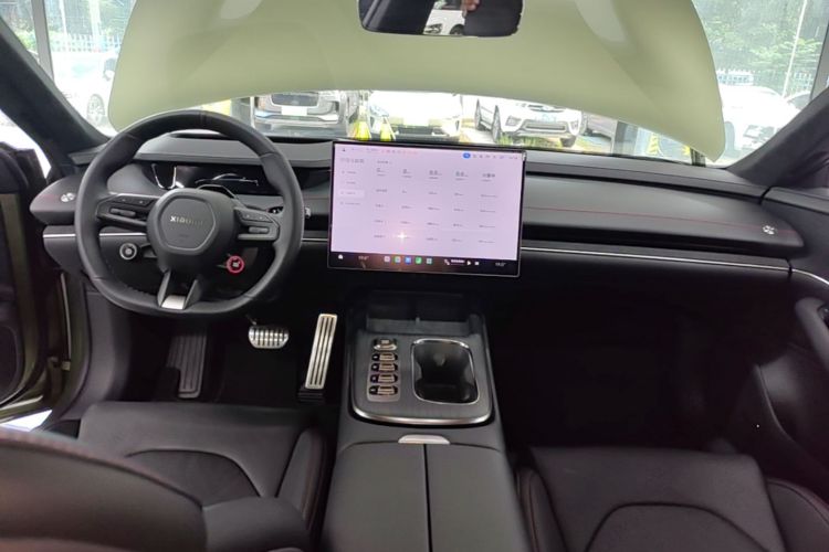 MI SU7 2024 car image #10