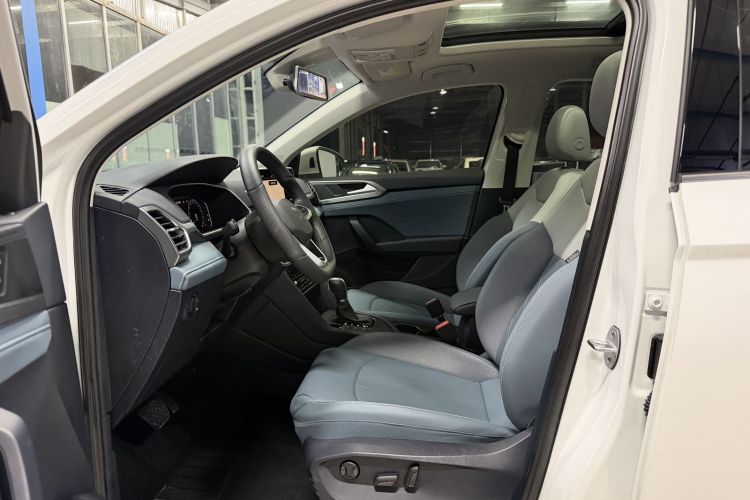 Volkswagen Tharu 2025 #14 Volkswagen Tharu 2025 immagine di auto #14