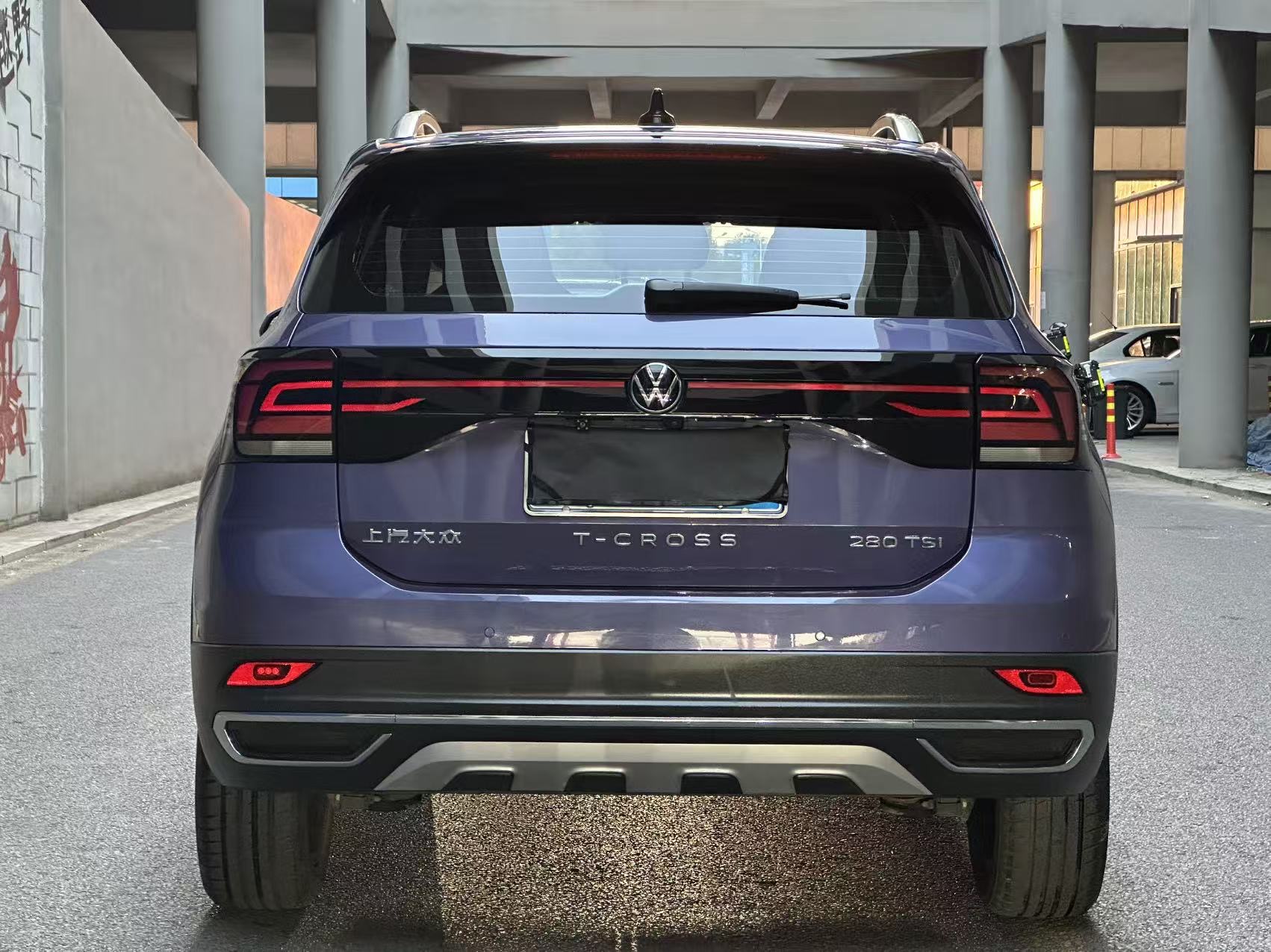 Volkswagen T-Cross 2021 immagine di auto #4