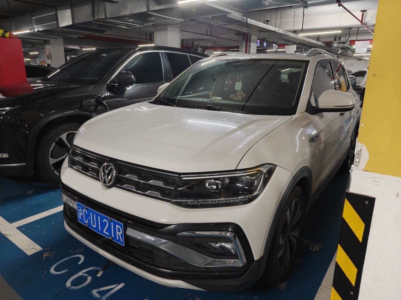 Volkswagen T-Cross 2019 Volkswagen T-Cross 2019 car image