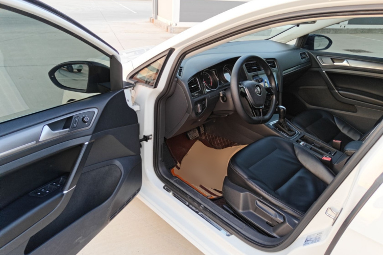 Volkswagen Golf 2017 #16 Volkswagen Golf 2017 car image #16