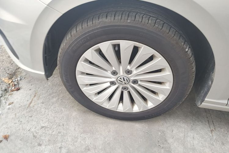 Volkswagen Lavida 2020 car image #9