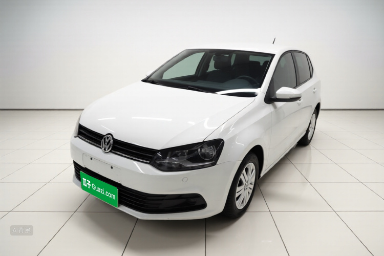 Volkswagen Polo 2016 car image #2
