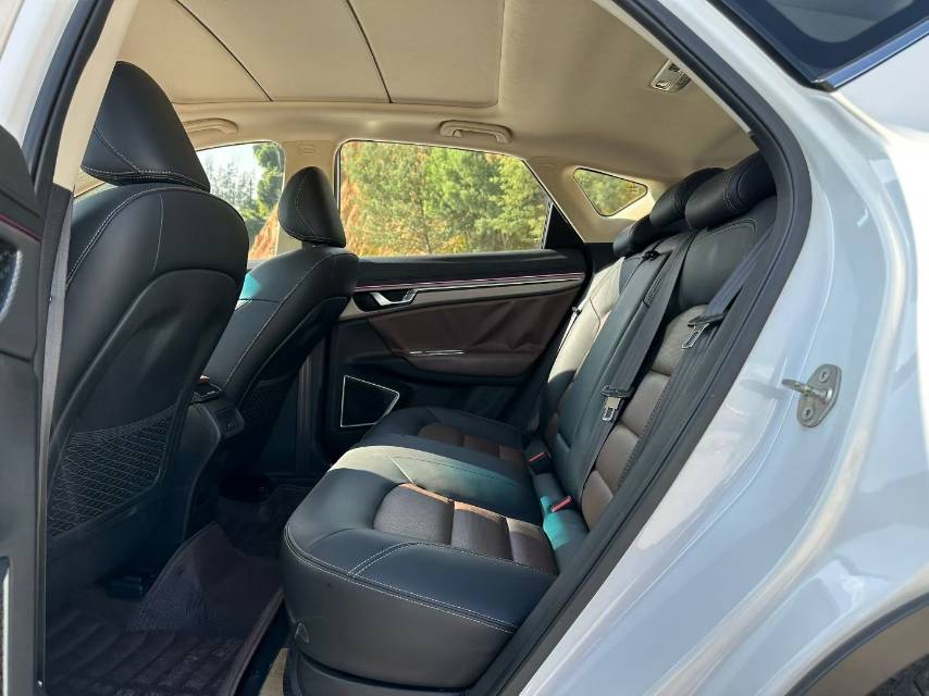 GEELY Emgrand GS 2017 #8 GEELY Emgrand GS 2017 car image #8