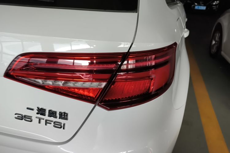 Audi A3 2020 car image #8