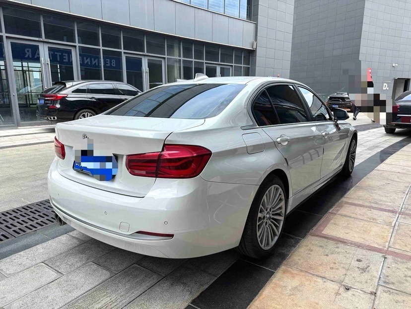 BMW 3 Series 2017 #3 BMW 3 Series 2017 car image #3