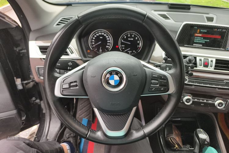 BMW X1 2018 #12 BMW X1 2018 car image #12