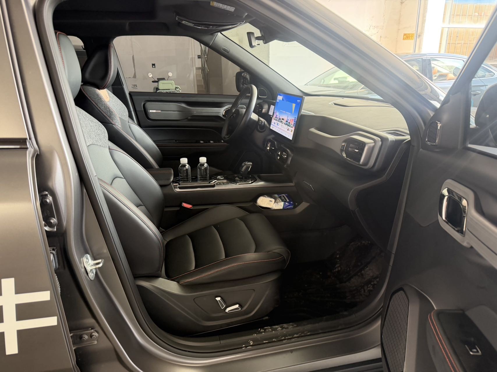 GEELY Cowboy 2025 car image #8