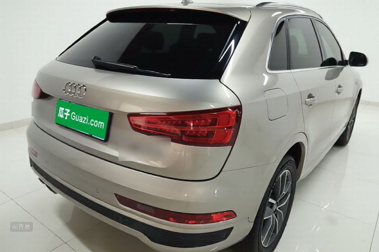 Audi Q3 2019 immagine di auto #7
