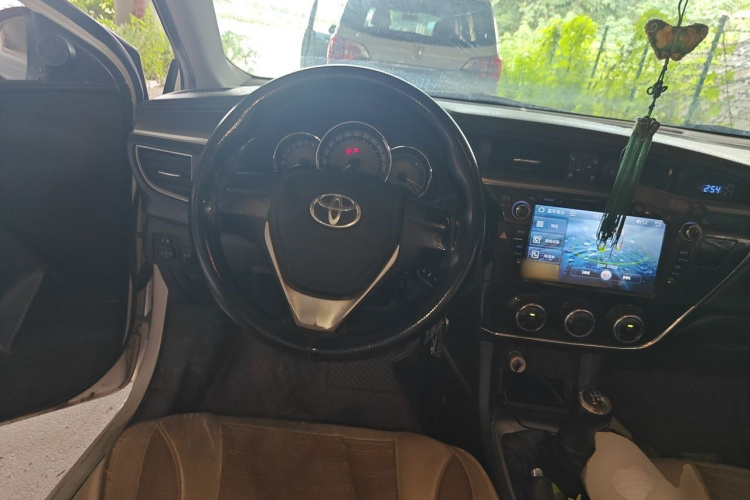 Toyota Corolla 2016 #11 Toyota Corolla 2016 car image #11