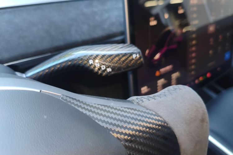 Tesla Model 3 2022 car image #18