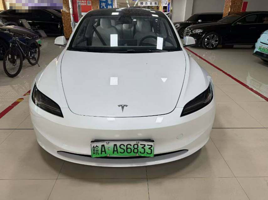 Tesla Model 3 2025 #4 Tesla Model 3 2025 car image #4