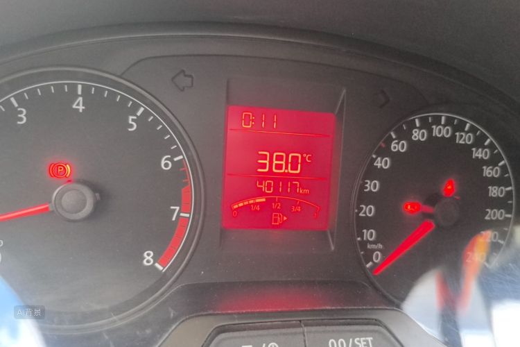 Volkswagen Santana 2016 car image #14