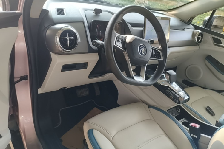 BYD Yuan Pro 2023 #11 BYD Yuan Pro 2023 immagine di auto #11