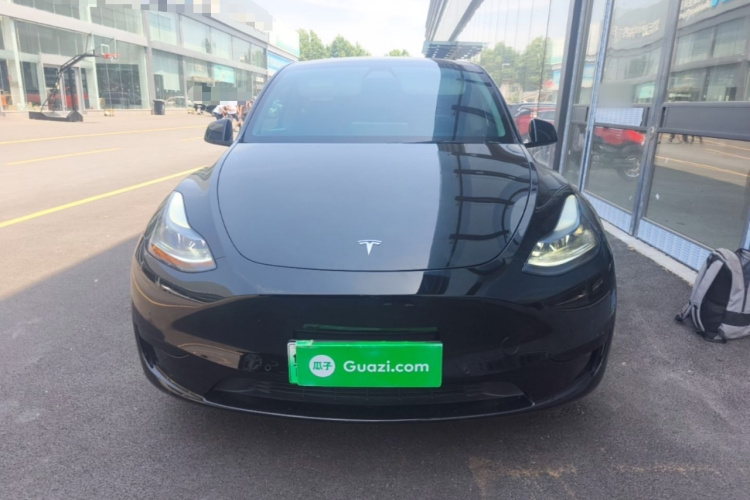 Tesla Model Y 2022 #3 Tesla Model Y 2022 immagine di auto #3
