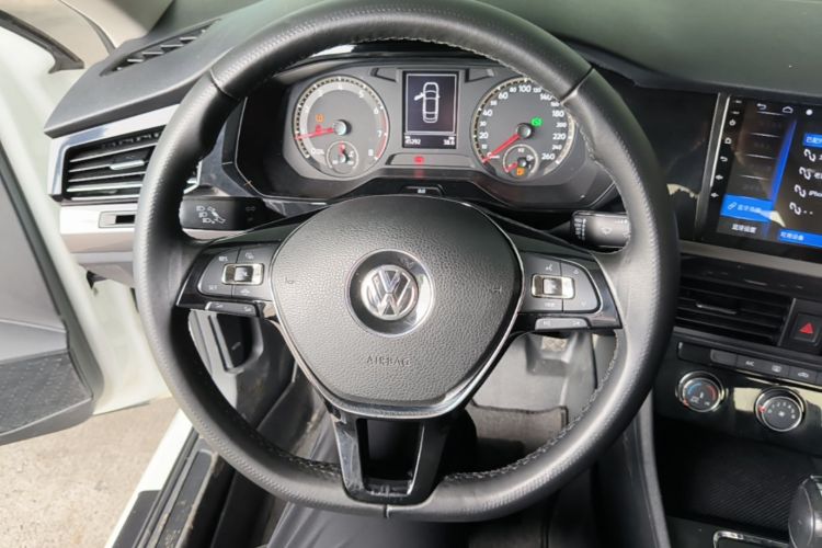 Volkswagen Bora 2020 #11 Volkswagen Bora 2020 car image #11