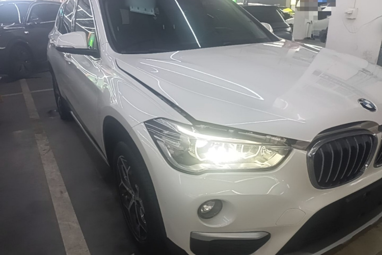BMW X1 2019 #4 BMW X1 2019 car image #4