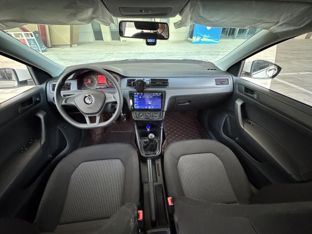 Volkswagen Santana 2022 car image #15