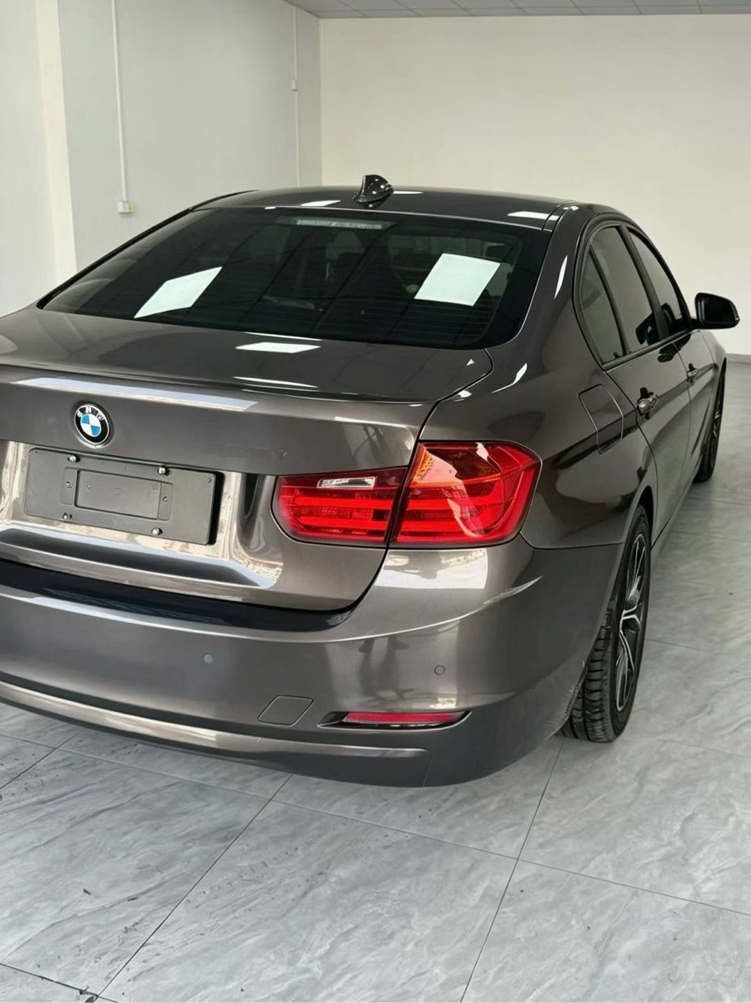 BMW 3 Series (Imported) 2013 #9 BMW 3 Series (Imported) 2013 car image #9