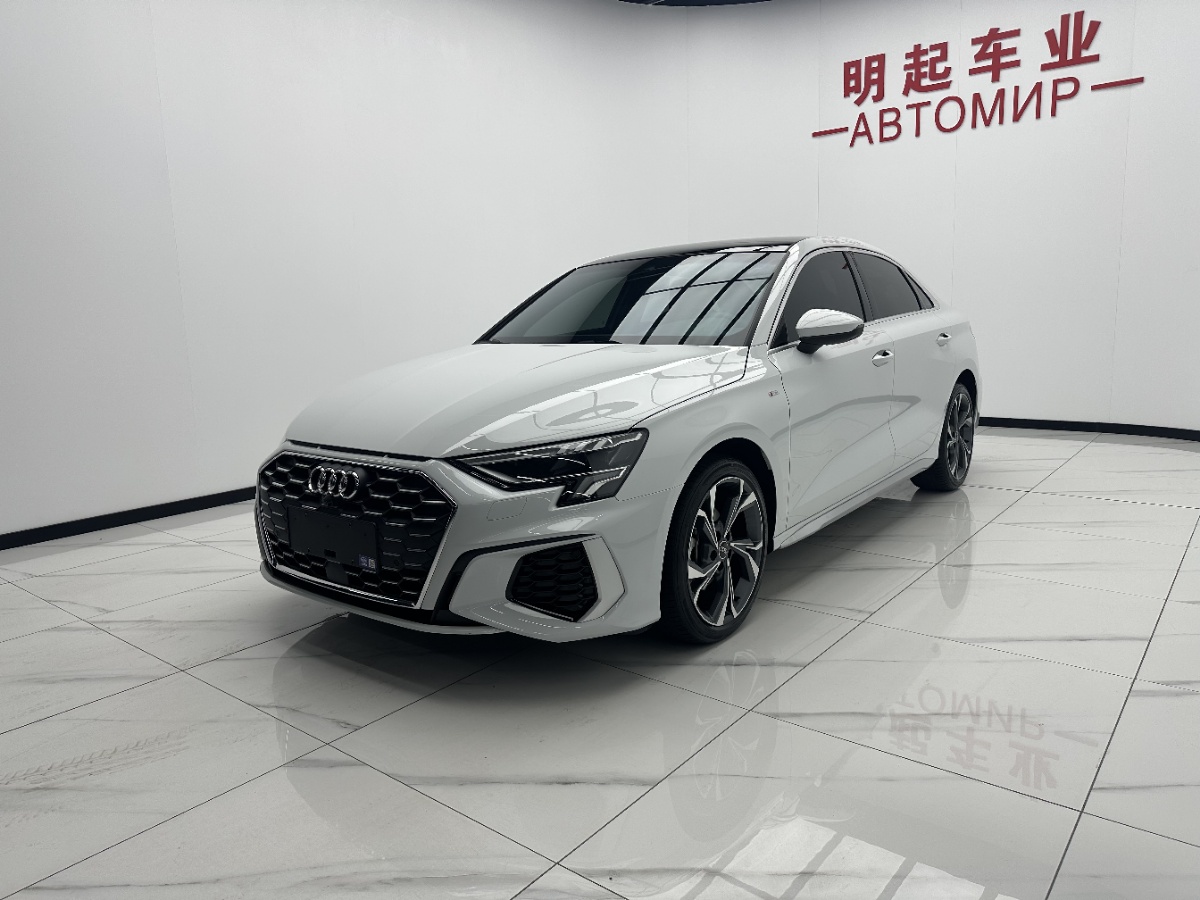 Audi A3 2023 car image #4