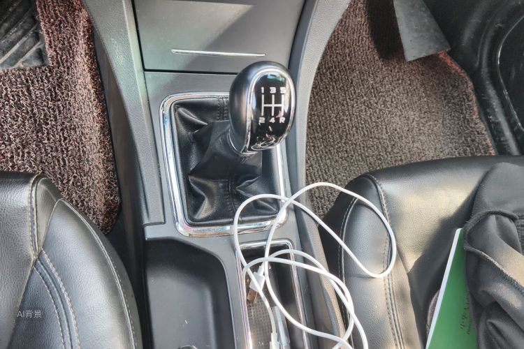 GEELY Emgrand 2016 car image #16