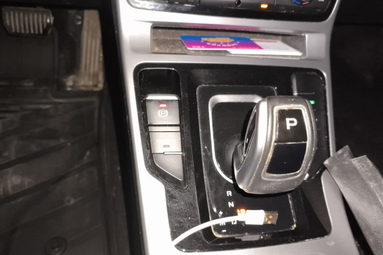 GEELY Emgrand GL 2019 immagine di auto #18