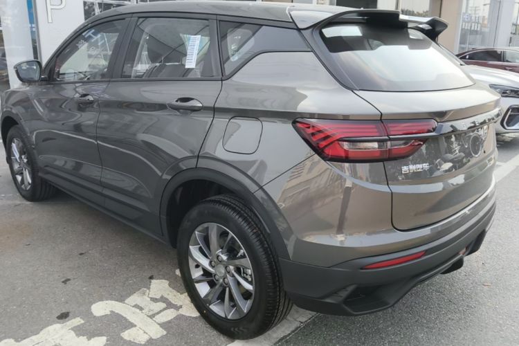 GEELY Coolray 2026 #5 GEELY Coolray 2026 image de voiture #5