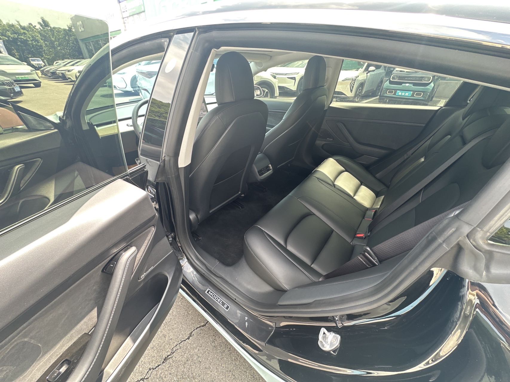 Tesla Model 3 2020 car image #5