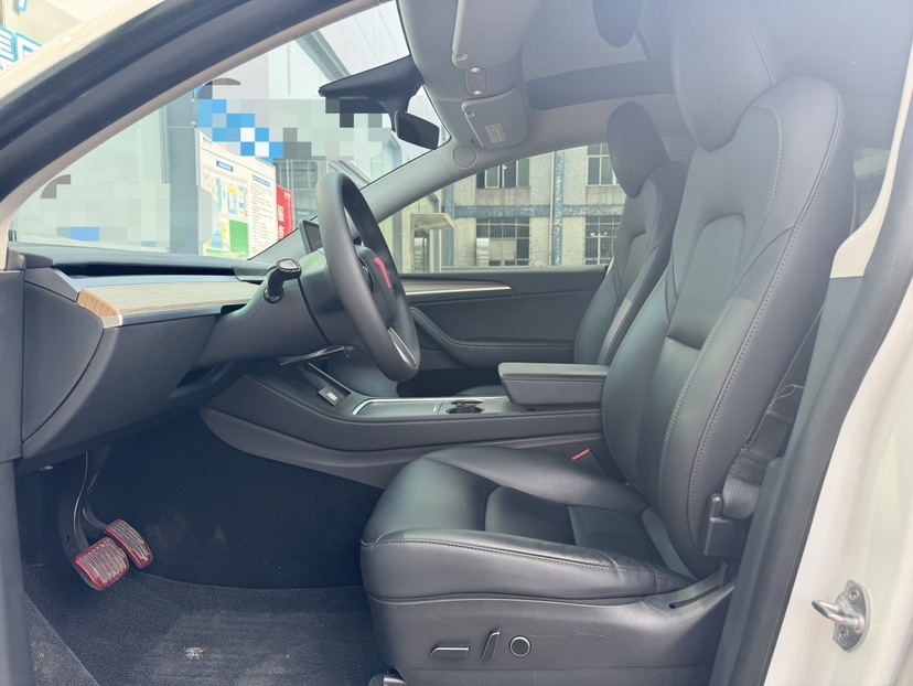 Tesla Model Y 2021 #4 Tesla Model Y 2021 car image #4