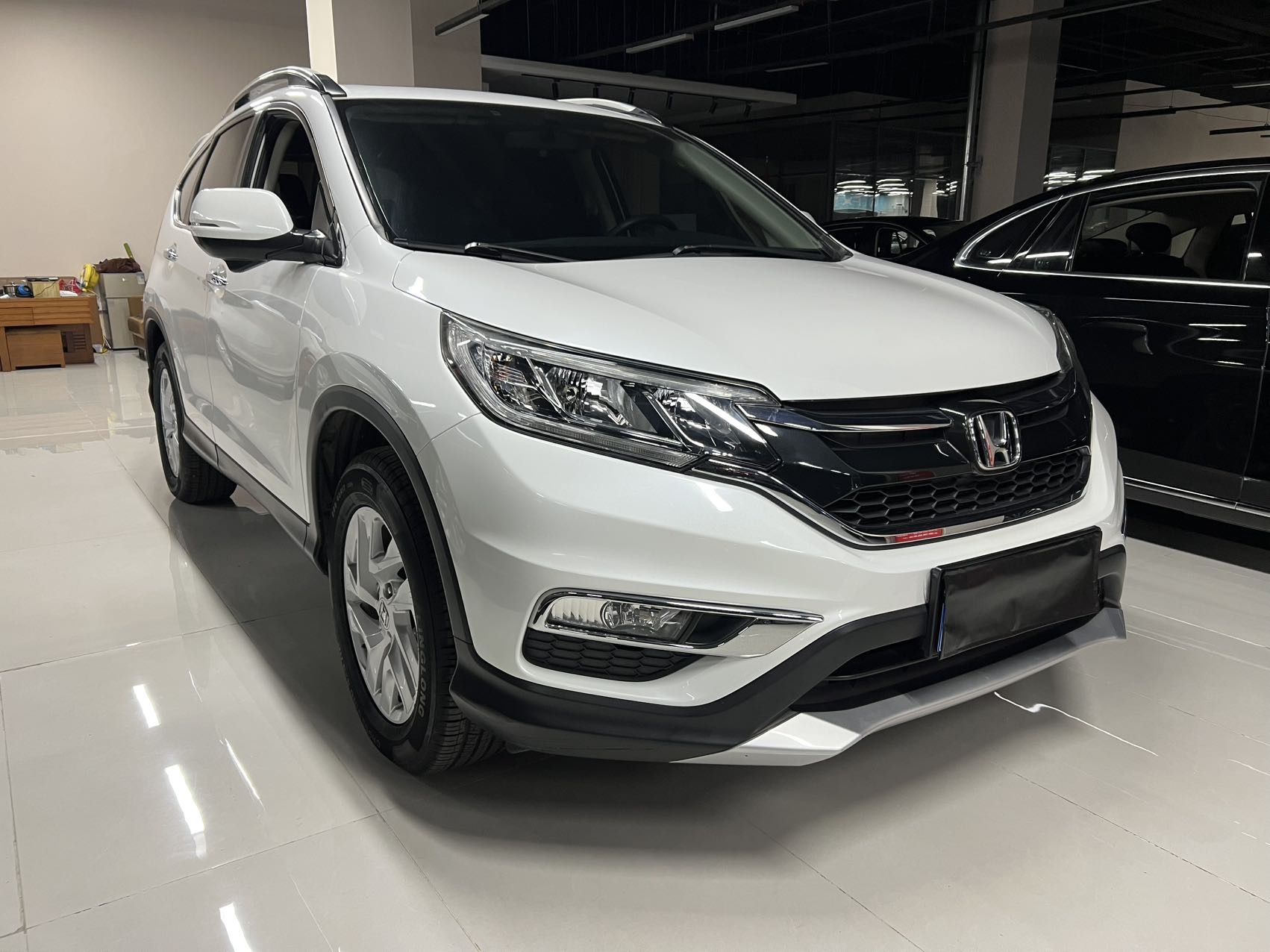 Honda CR-V 2016 car image #2