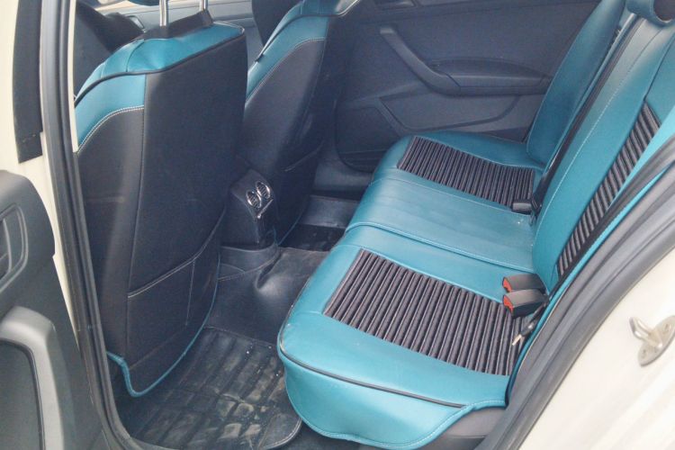 Volkswagen Santana 2020 car image #10