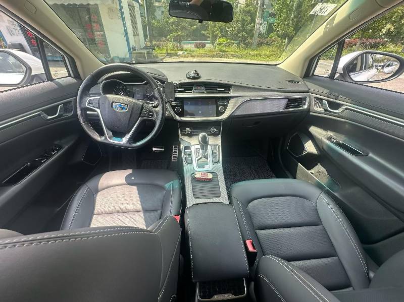 GEELY Emgrand GS 2018 #4 GEELY Emgrand GS 2018 car image #4
