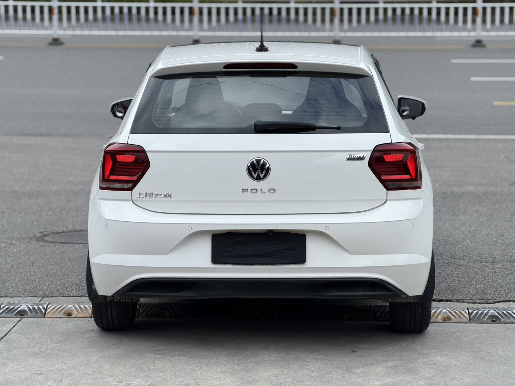 Volkswagen Polo 2021 car image #4
