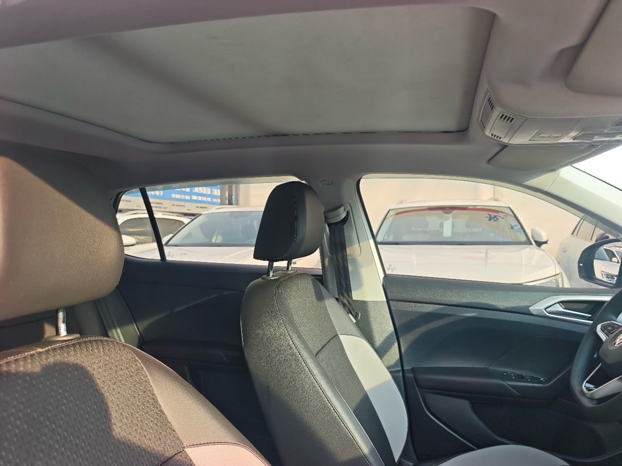 Volkswagen Tacqua 2022 #10 Volkswagen Tacqua 2022 صورة سيارة #10