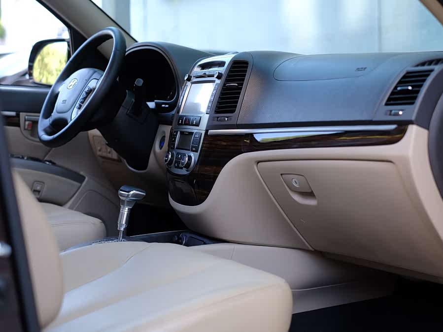 Hyundai Santa Fe Classic 2011 car image #53