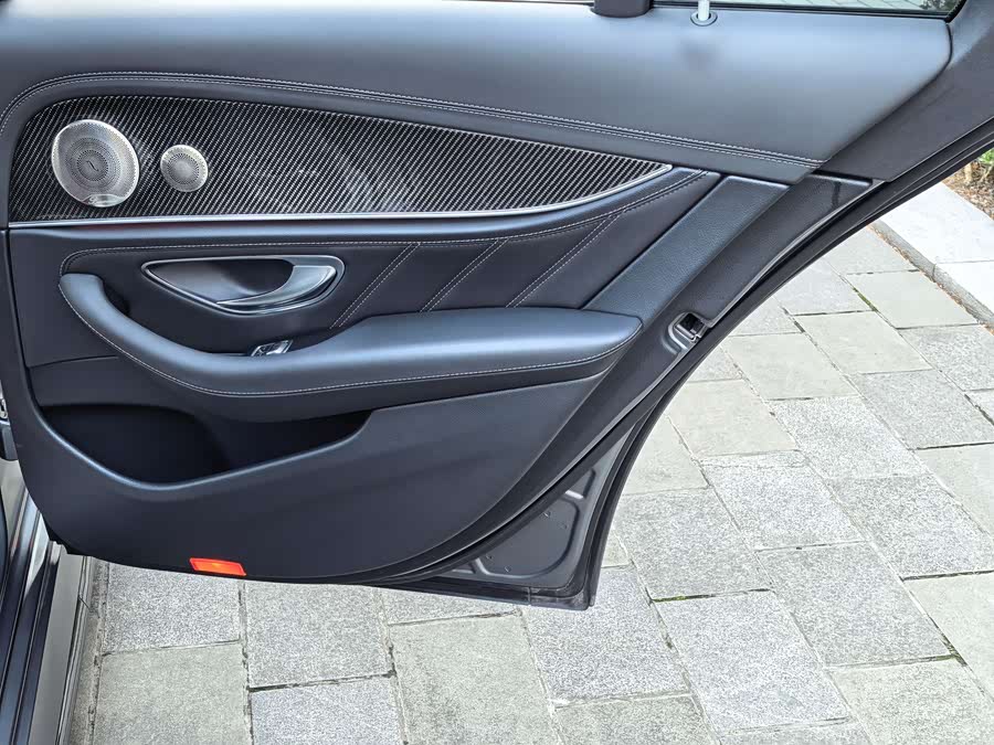 Mercedes-Benz E AMG 2021 صورة سيارة #53