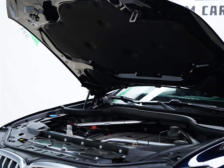 BMW X6 2021 car image #53